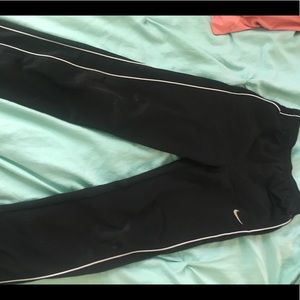 Nike soccer pants boys 7